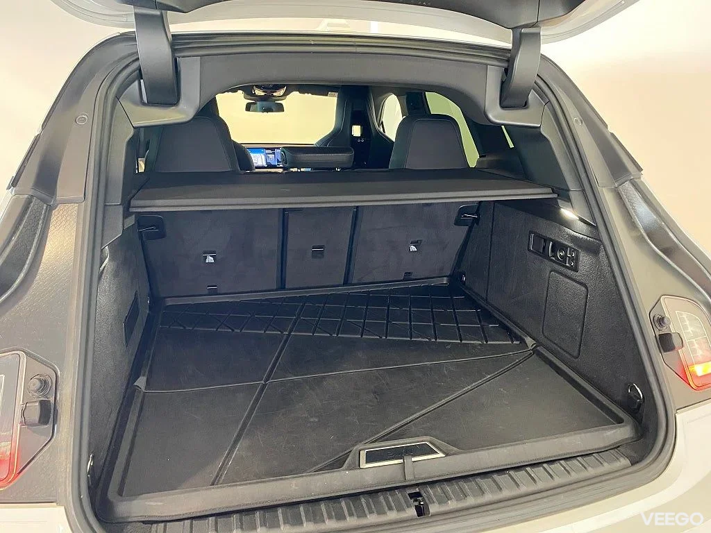 BMW iX xDrive50 Keyless Adaptiv Farthållare Harmon Kardon