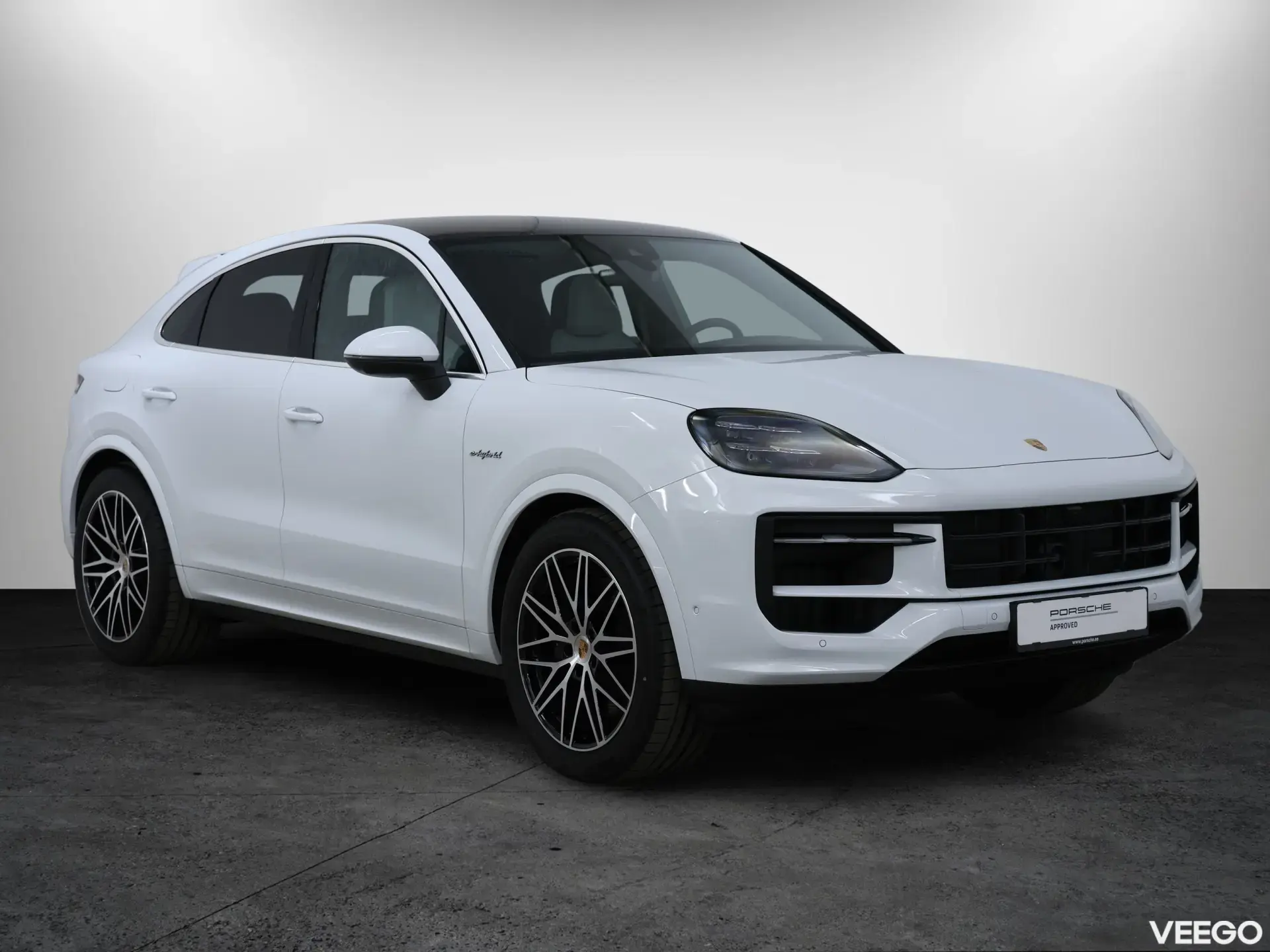 Porsche Cayenne E-Hybrid Coupe 346kW