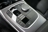 BMW 330 xDrive Sedan M Sport Drag Rattvärme Park Assist thumbnail