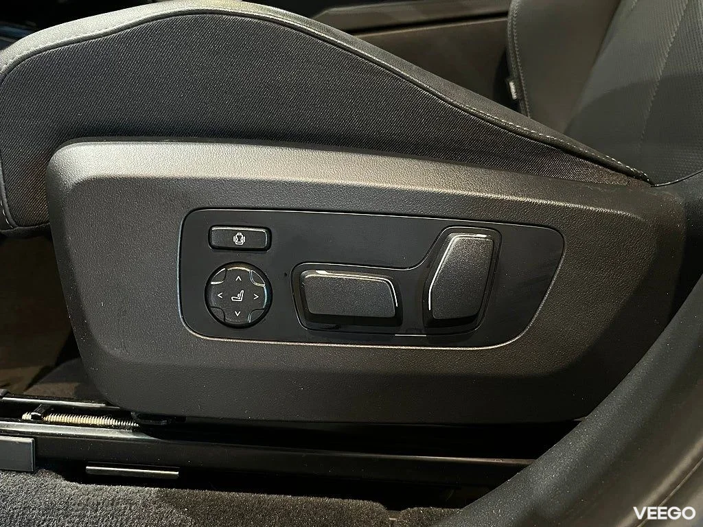 BMW X3 30e xDrive Adapt. Fart Rattvärme 360 HK Elstolar 220kW