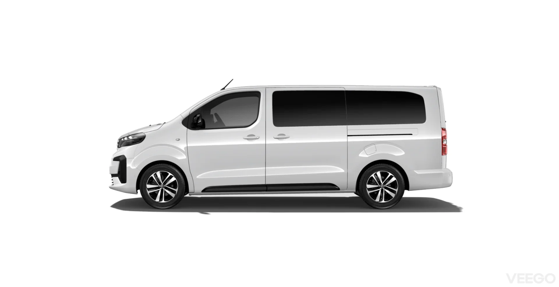 Peugeot Traveller L3 VIP BlueHDi 180 AT8 2.2 130kW