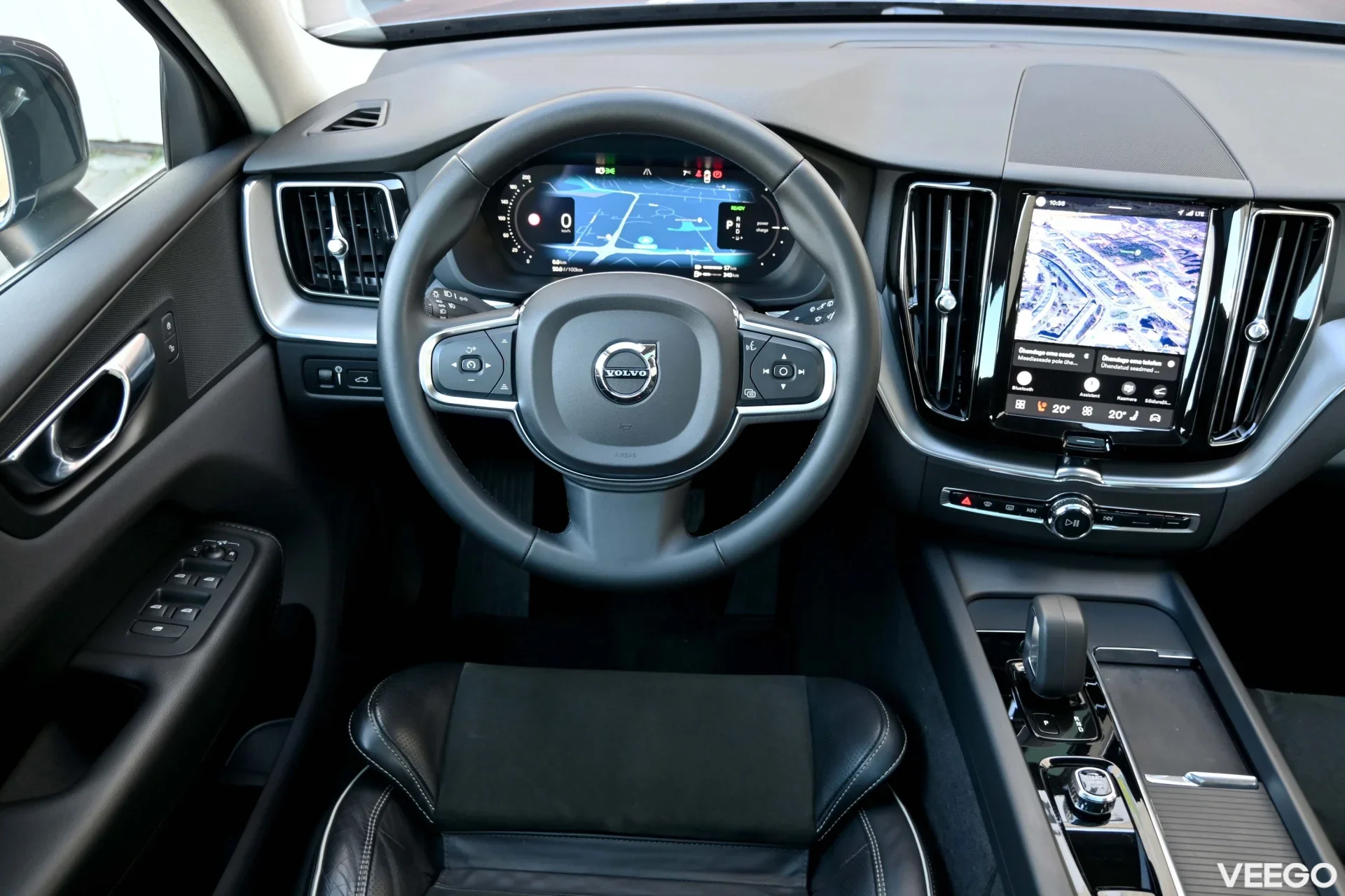 Volvo XC60 AWD INSCRIPTION EXPRESSION INTELLI MY22 2 293kW