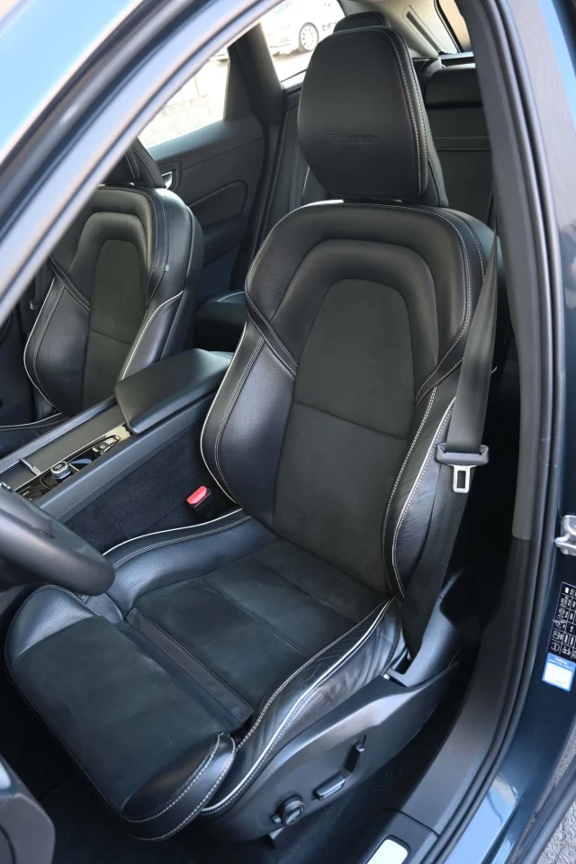 Image of Volvo XC60 AWD INSCRIPTION EXPRESSION INTELLI MY22 2 293kW