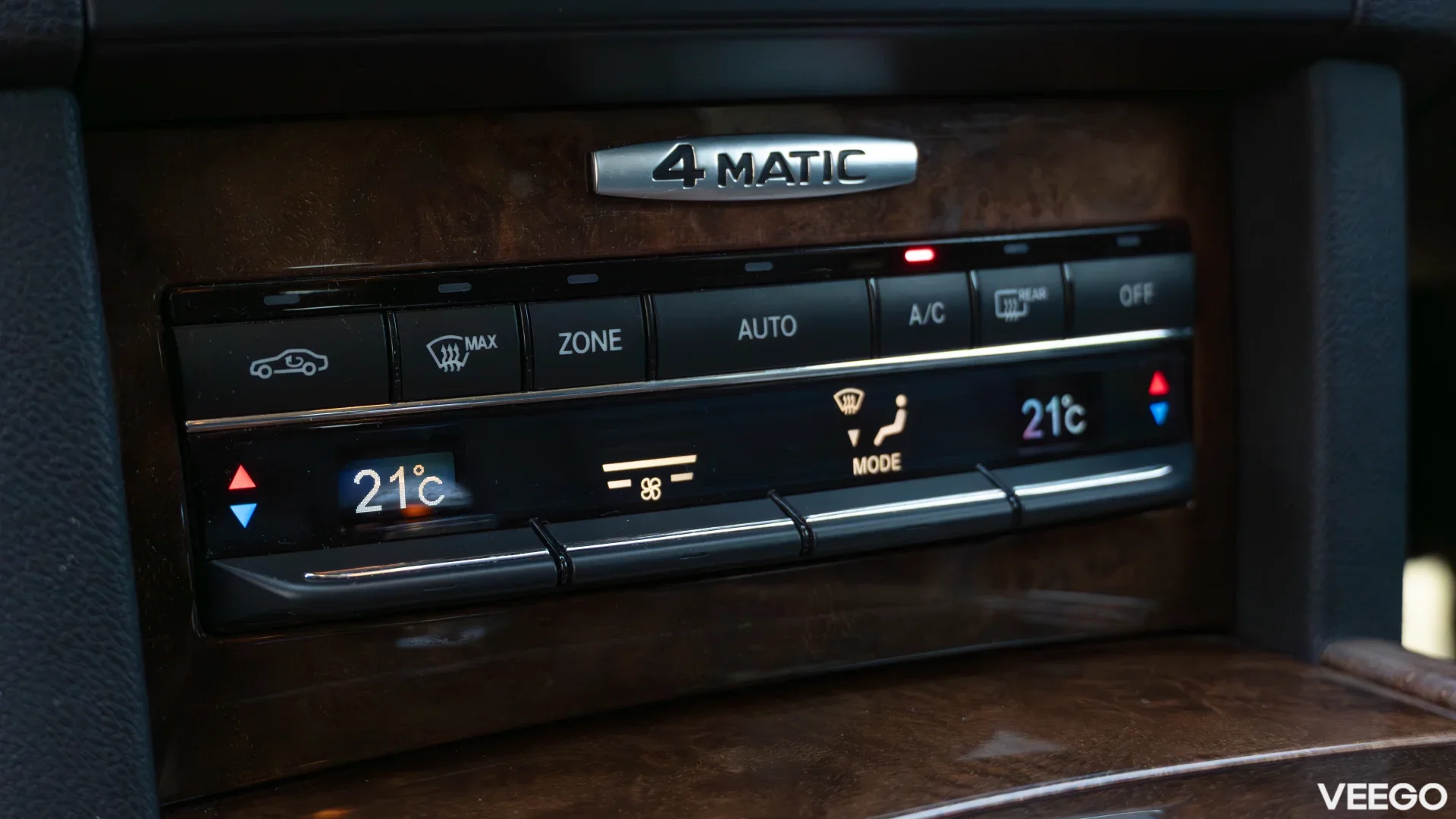 Mercedes-Benz E350 3.0 170kW