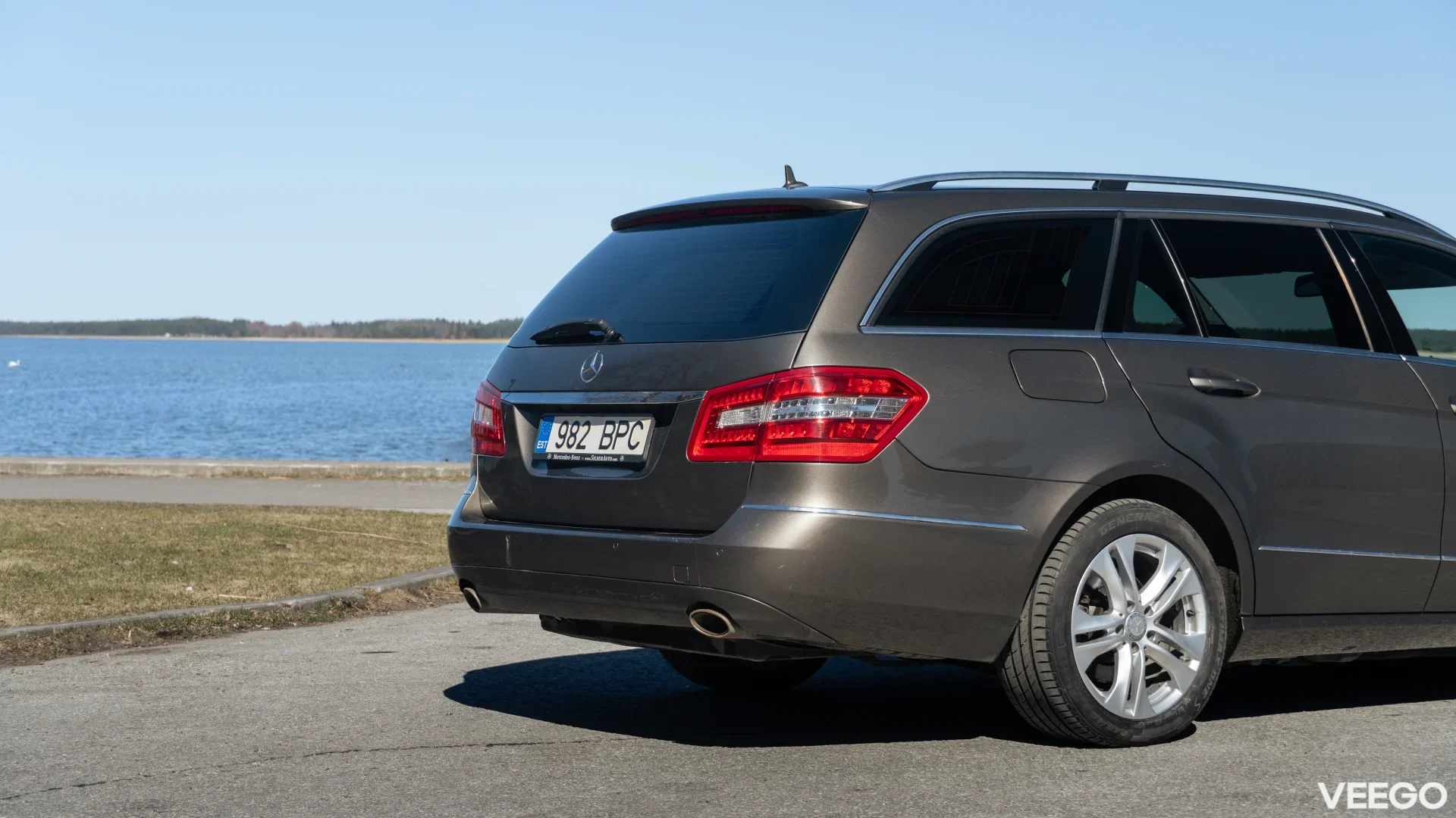 Mercedes-Benz E350 3.0 170kW