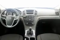 Opel Insignia 2.0 81kW thumbnail