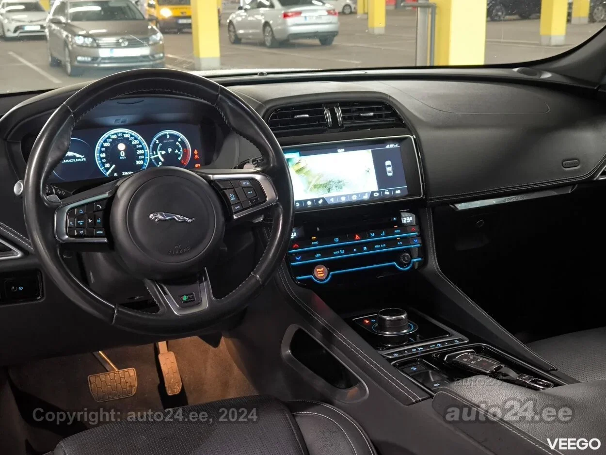 Jaguar F-Pace 2.0 177kW