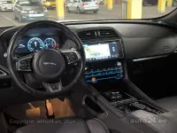 Jaguar F-Pace 2.0 177kW thumbnail