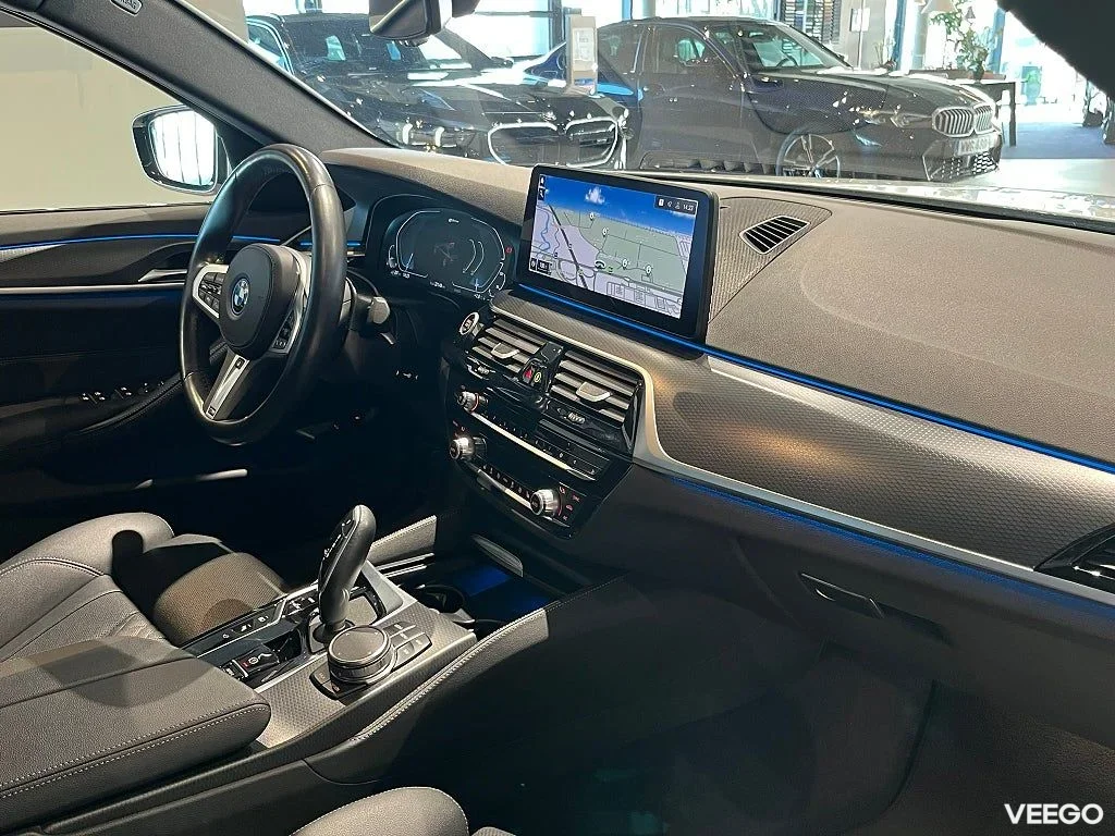 BMW 530 xDrive Sedan M Sport Head-Up Adapt. Farth 360 Drag 215kW