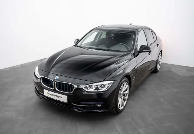 Image of BMW 330 e iPerformance Sport Line 2.0 185kW