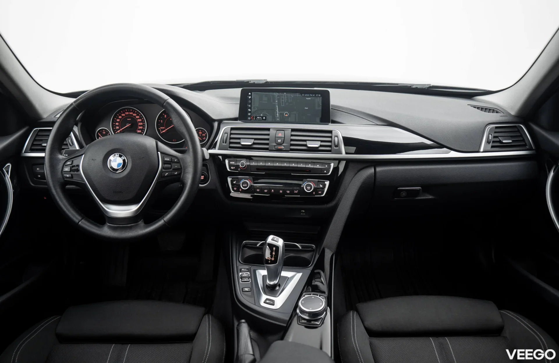 BMW 330 e iPerformance Sport Line 2.0 185kW