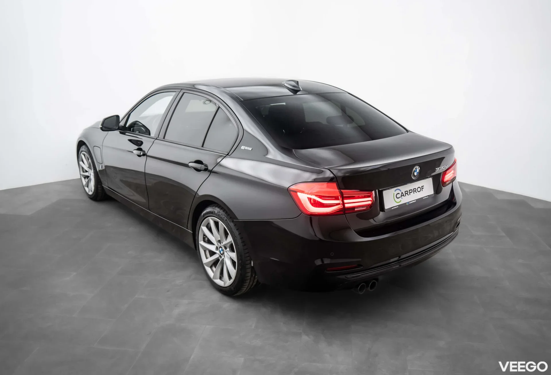 BMW 330 e iPerformance Sport Line 2.0 185kW