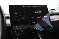 Tesla Model 3 Long Range 0.0 153kW thumbnail