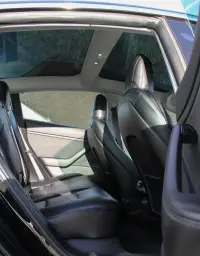 Tesla Model 3 Long Range 0.0 153kW thumbnail