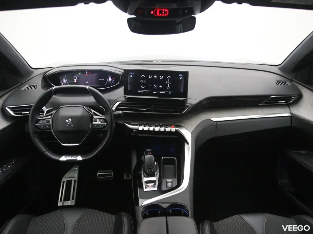 Peugeot 5008 1.5 96kW