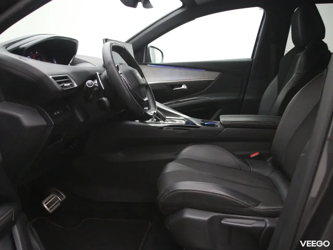 Peugeot 5008 1.5 96kW