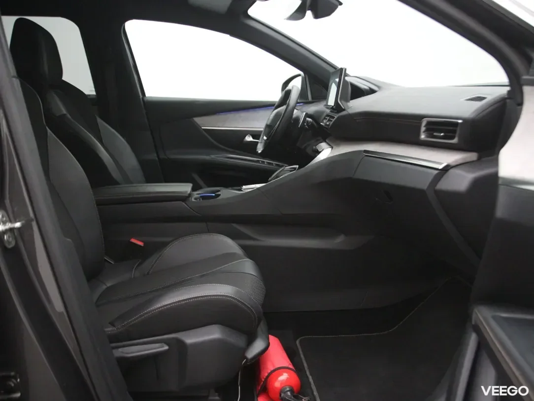 Peugeot 5008 1.5 96kW