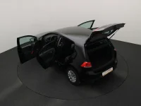 Volkswagen Golf 1.6 81kW thumbnail