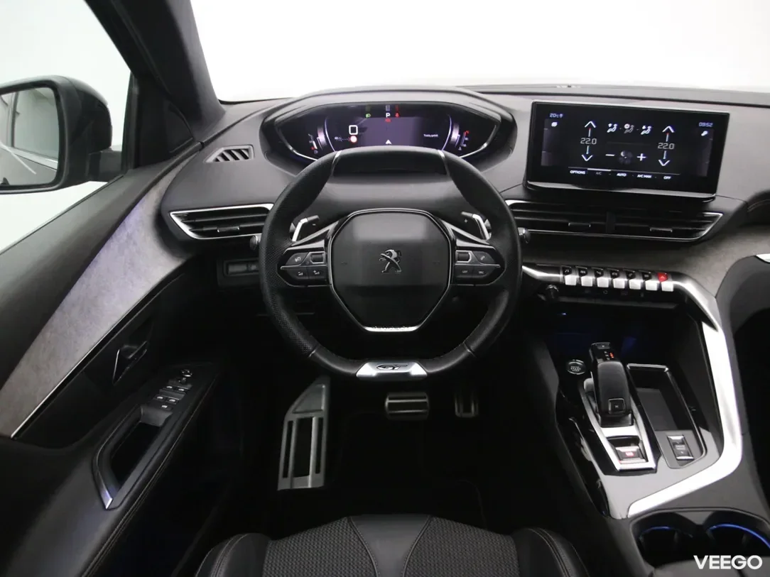 Peugeot 5008 1.5 96kW