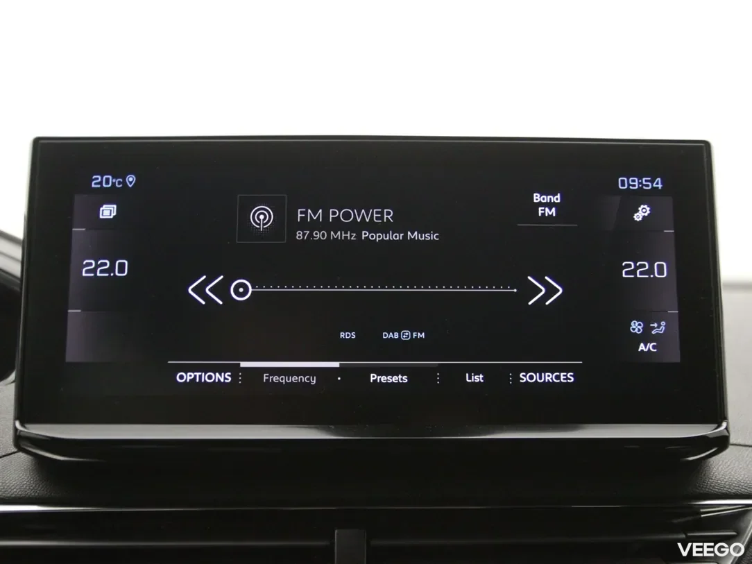 Peugeot 5008 1.5 96kW