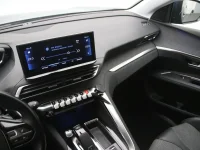 Peugeot 3008 1.2 96kW thumbnail