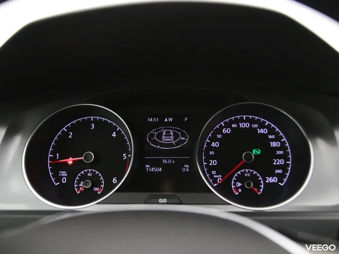 Volkswagen Golf 1.6 81kW