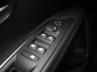 Peugeot 3008 1.2 96kW thumbnail