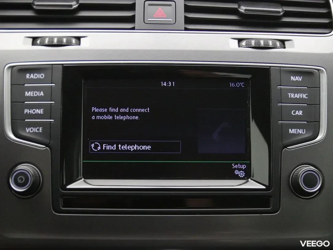 Volkswagen Golf 1.6 81kW