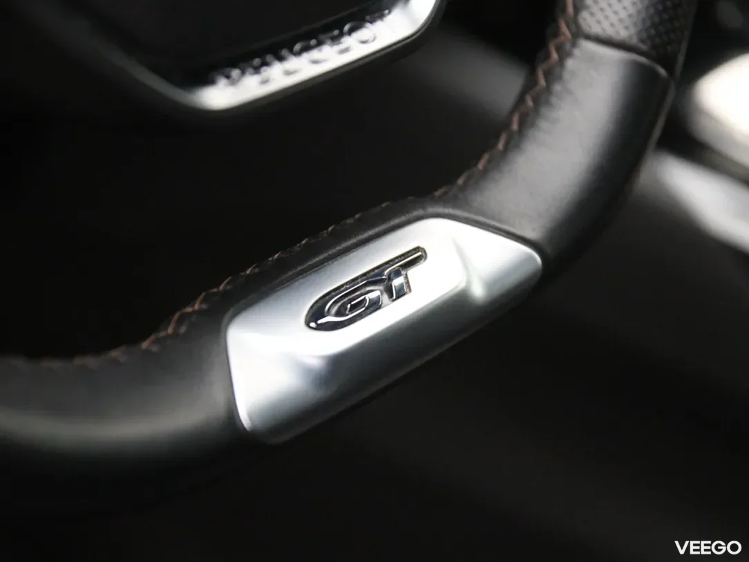 Peugeot 5008 1.5 96kW