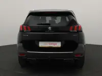 Peugeot 5008 2 133kW thumbnail
