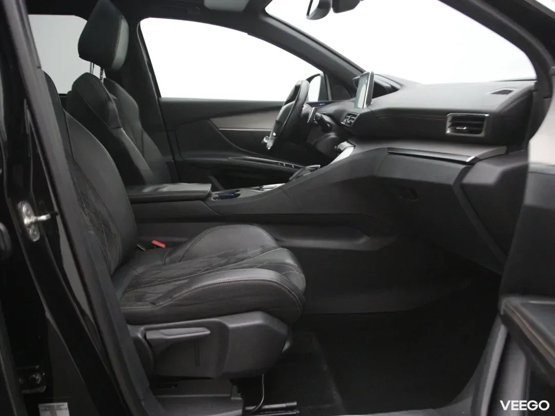 Peugeot 5008 2 133kW