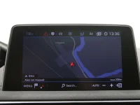 Peugeot 5008 2 133kW thumbnail