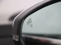 Peugeot 5008 2 133kW thumbnail