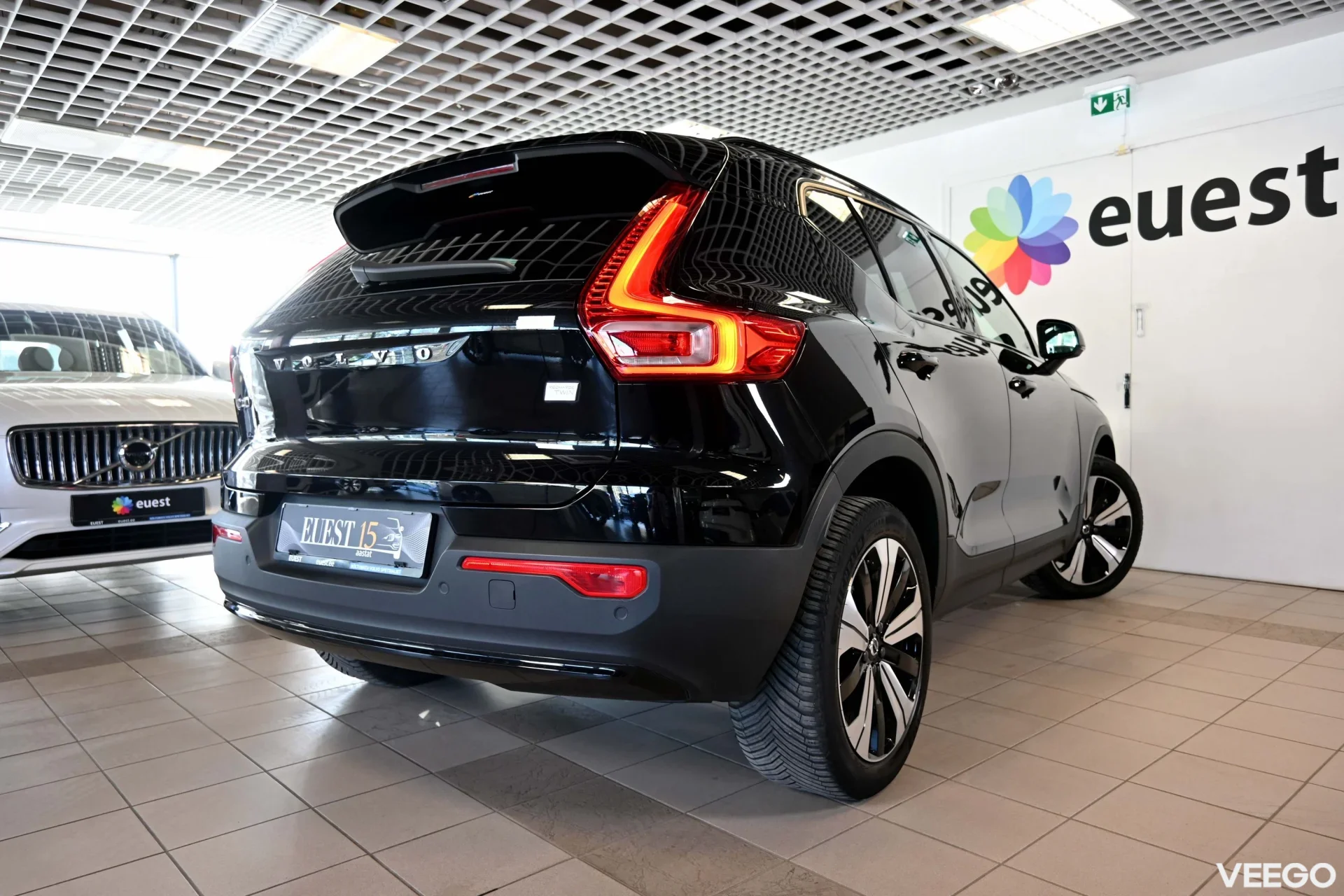 Volvo XC40 AWD P8 DARK PLUS INTELLI SAFE MY2023 FACELIFT 300kW