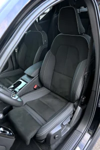 Volvo XC40 AWD P8 DARK PLUS INTELLI SAFE MY2023 FACELIFT 300kW thumbnail