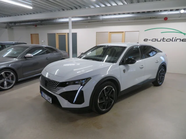 Image of Peugeot 408 1.2 100kW