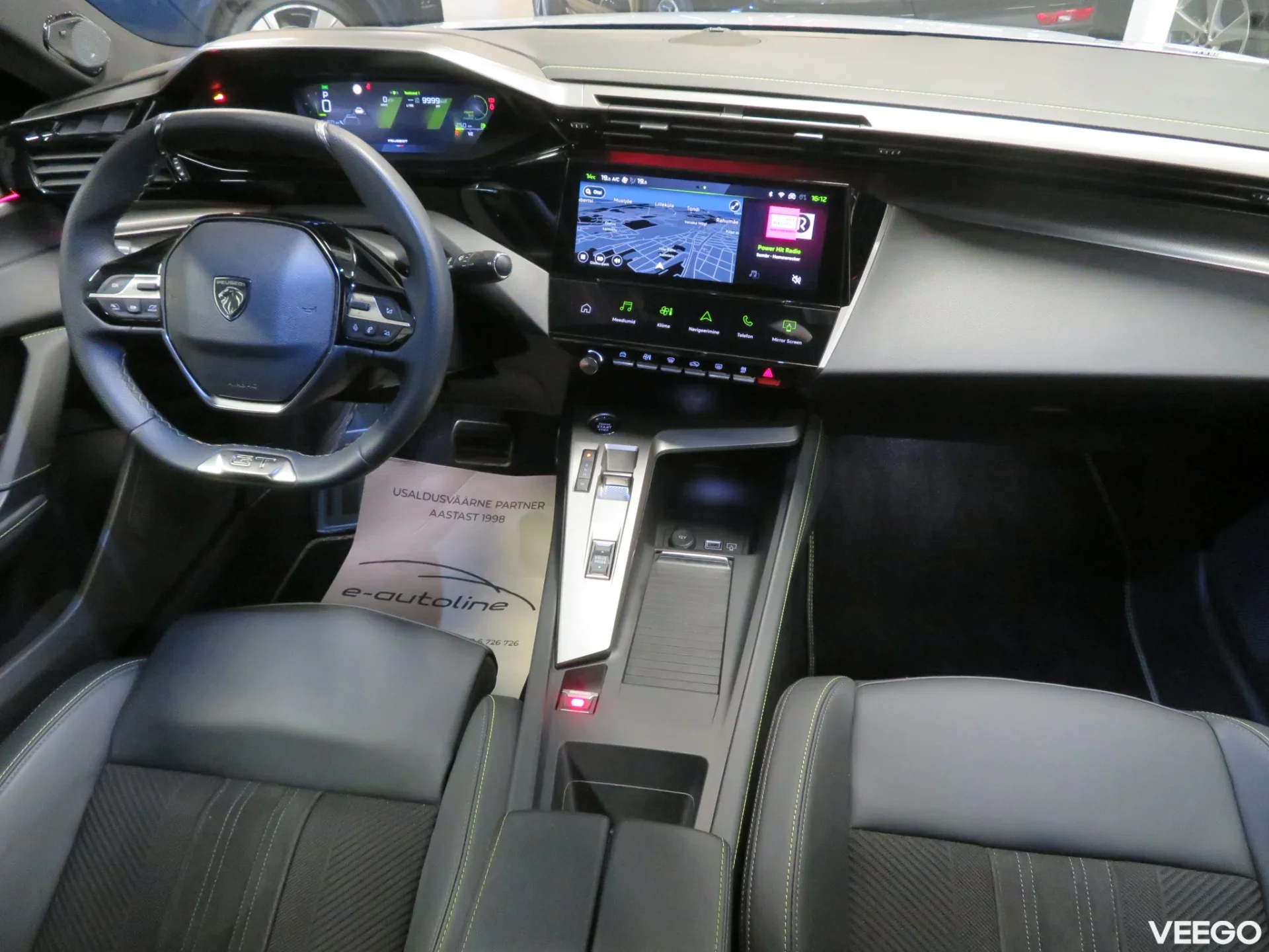 Peugeot 408 1.2 100kW