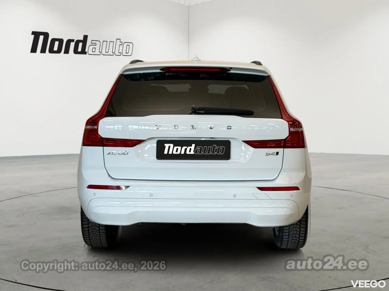 Volvo XC60 B4 AWD Momentum PRO MildHybrid 2 145kW