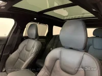 Volvo V90 Cross Country AWD B5 MildHybrid Luxury 2 183kW thumbnail