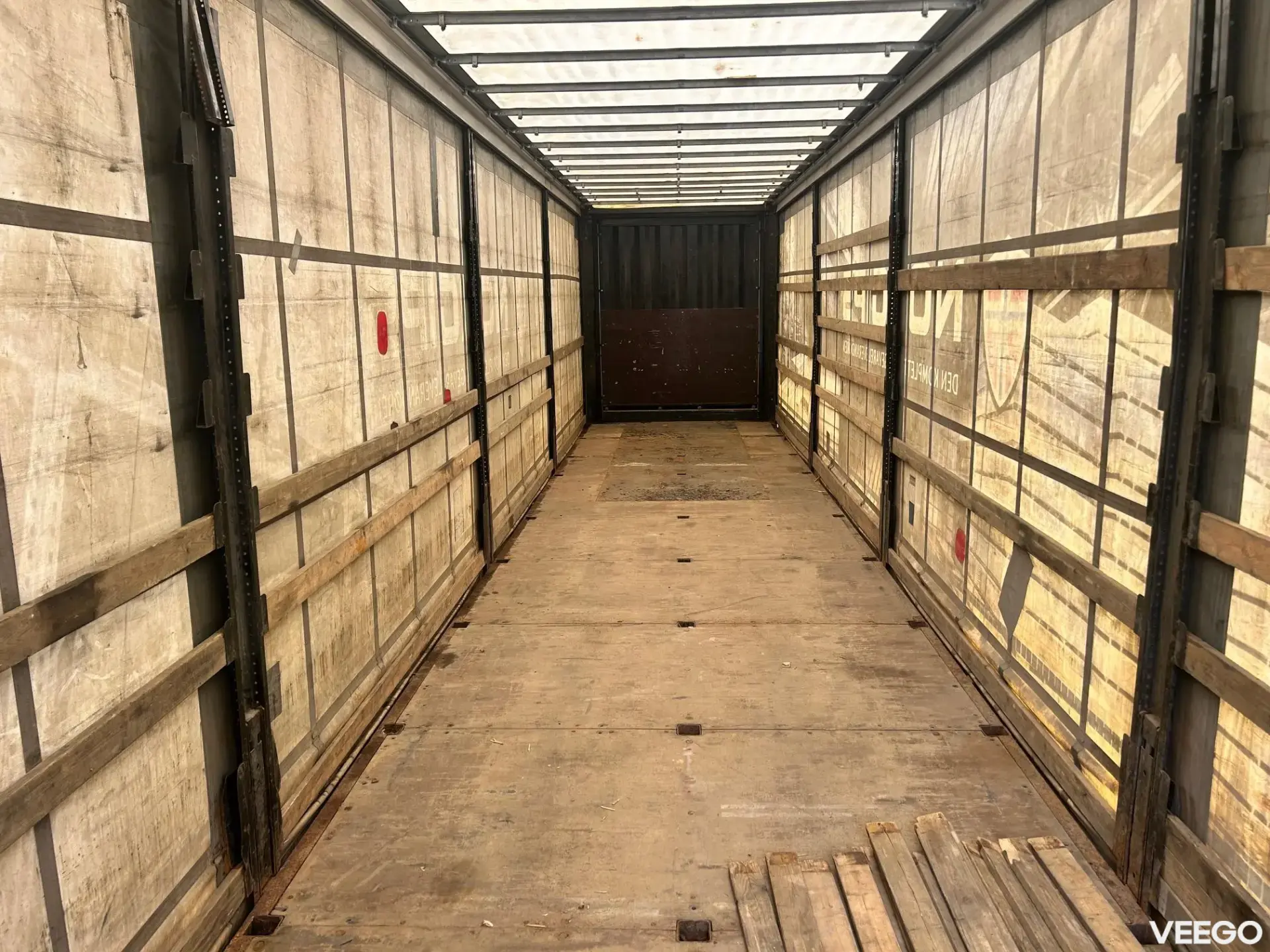 Krone SD LIFTING AXLE + EDSCHA ROOF