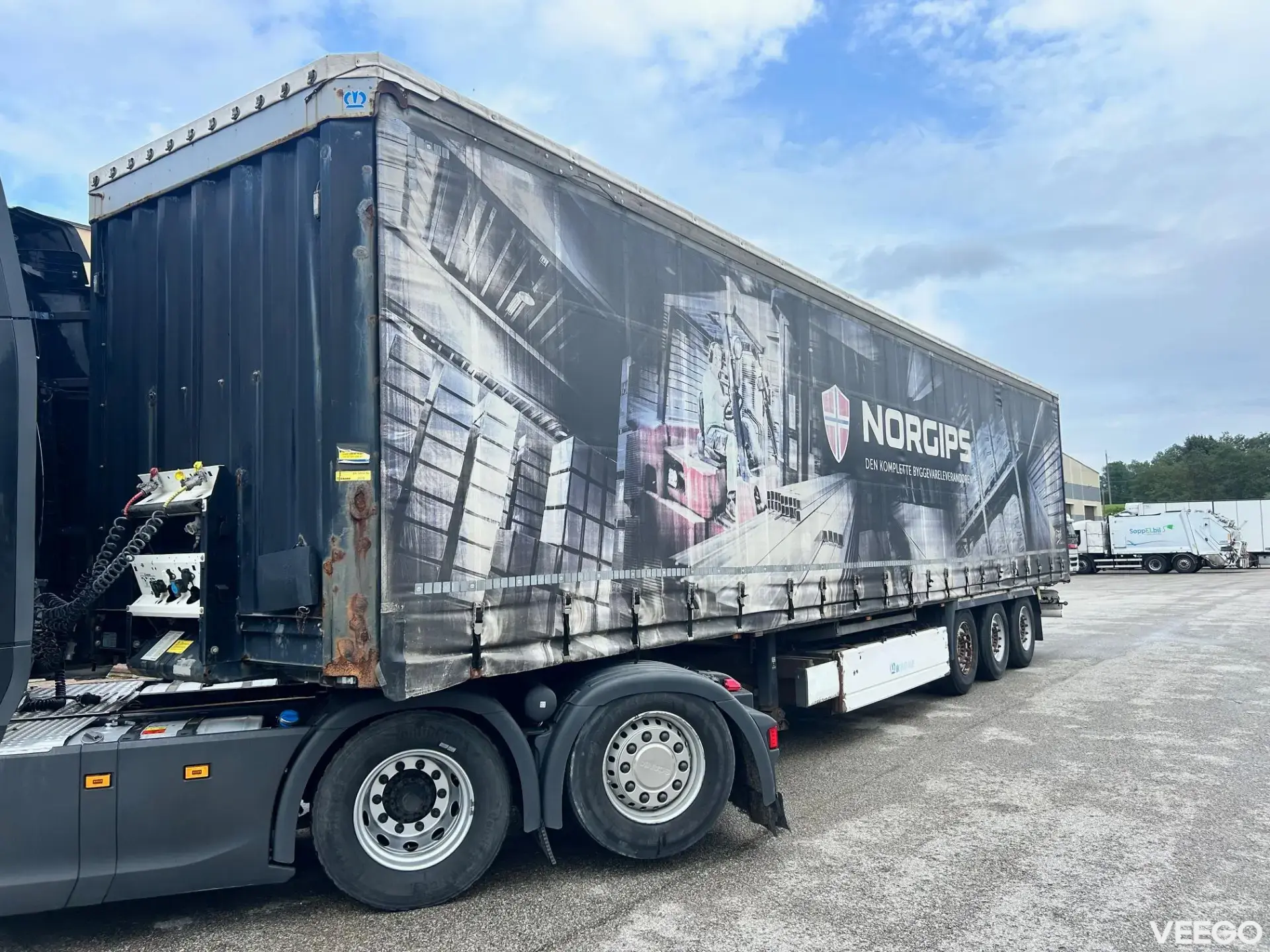 Krone SD LIFTING AXLE + EDSCHA ROOF