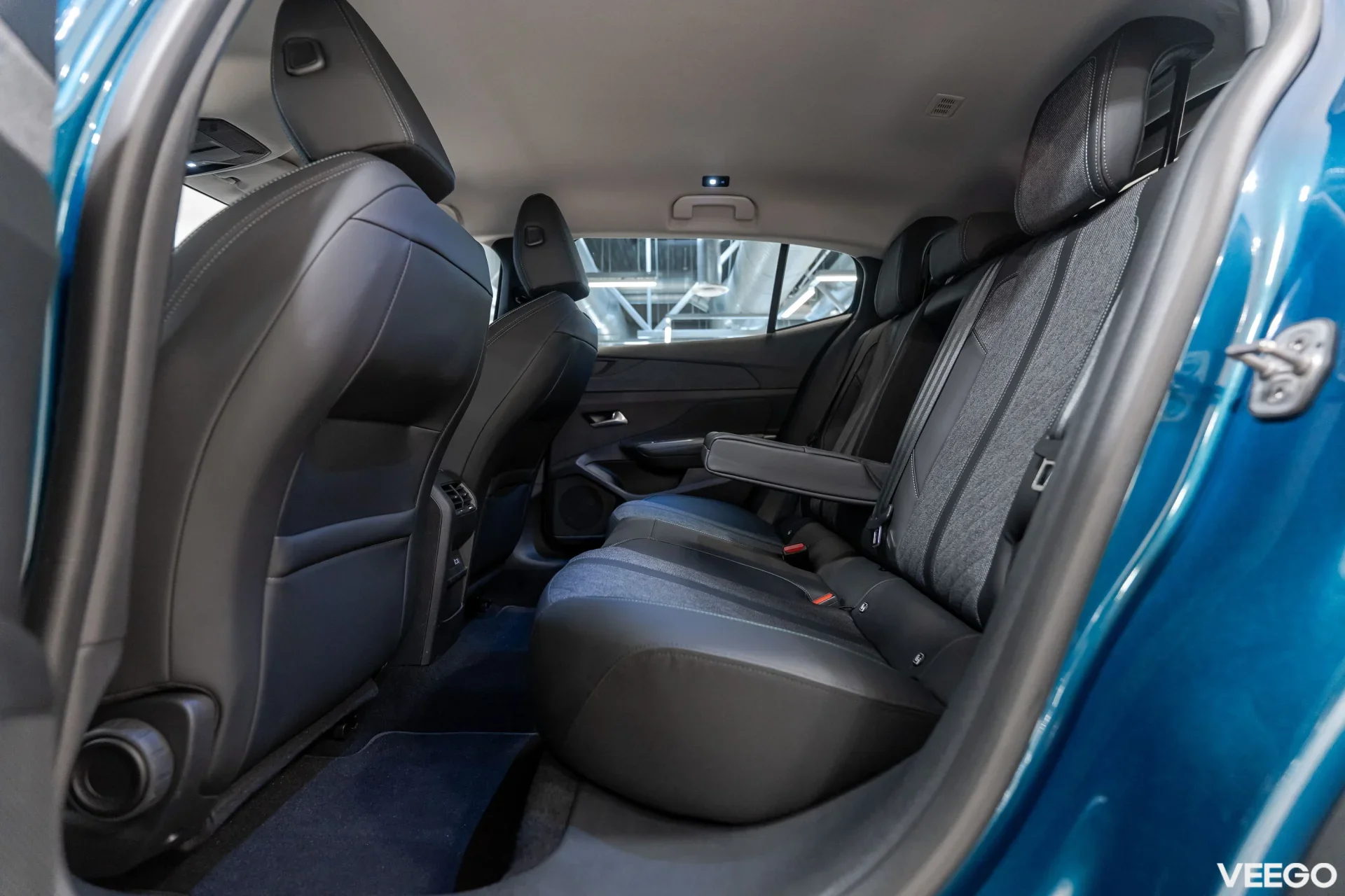 Peugeot 408 Phev ALLURE 1.6 110kW