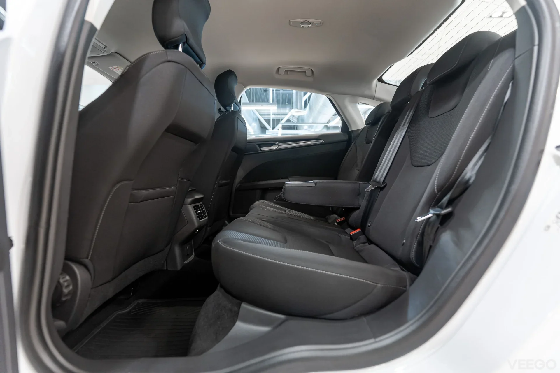 Ford Mondeo Hybrid 2 103kW