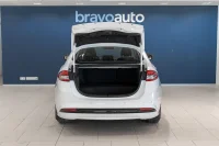 Ford Mondeo Hybrid 2 103kW thumbnail