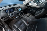 Jaguar F-Pace Prestige AWD 2 132kW thumbnail