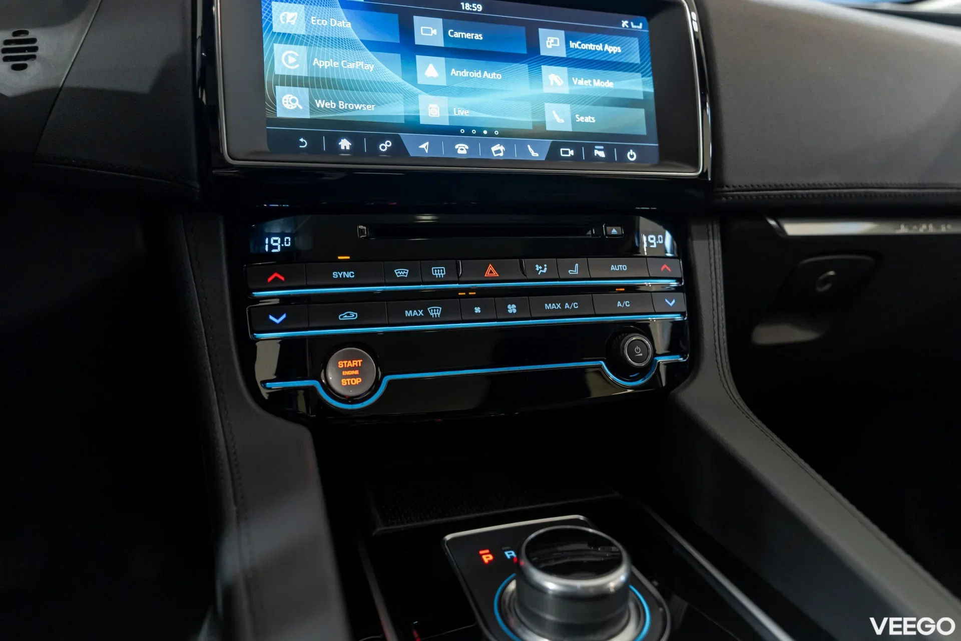 Jaguar F-Pace Prestige AWD 2 132kW