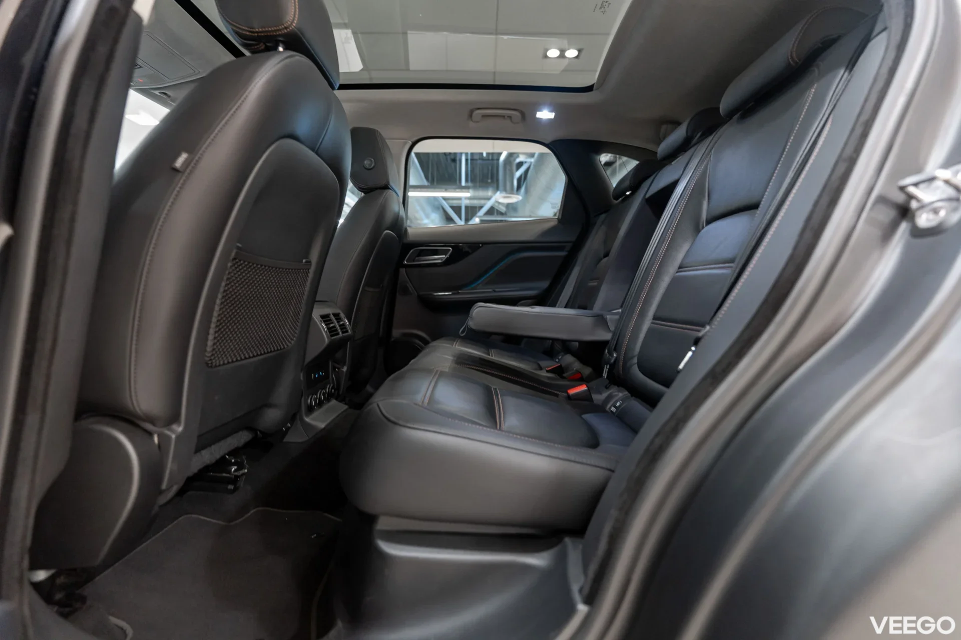 Jaguar F-Pace Prestige AWD 2 132kW