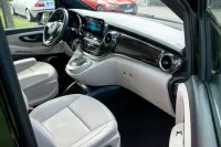 Mercedes-Benz V300 AMG Assist Wntr Long M1 N1 2 174kW thumbnail