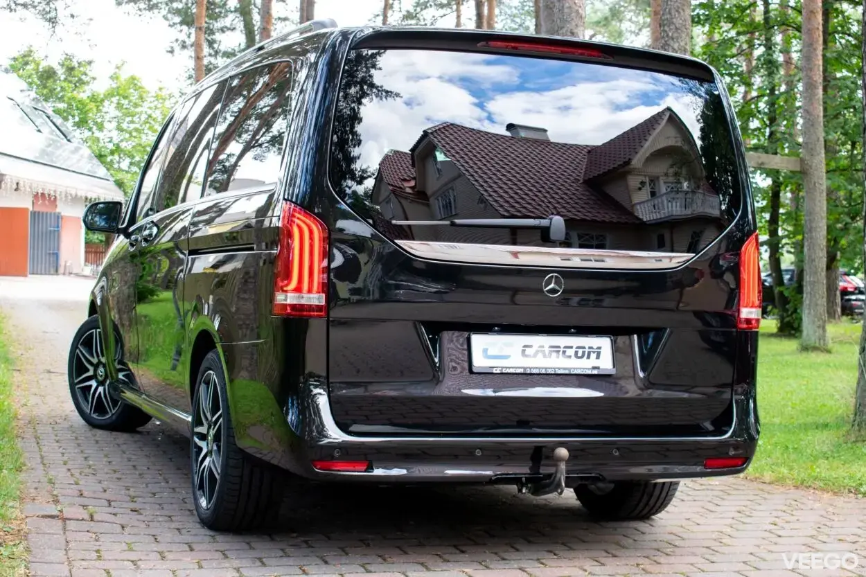 Mercedes-Benz V300 AMG Assist Wntr Long M1 N1 2 174kW