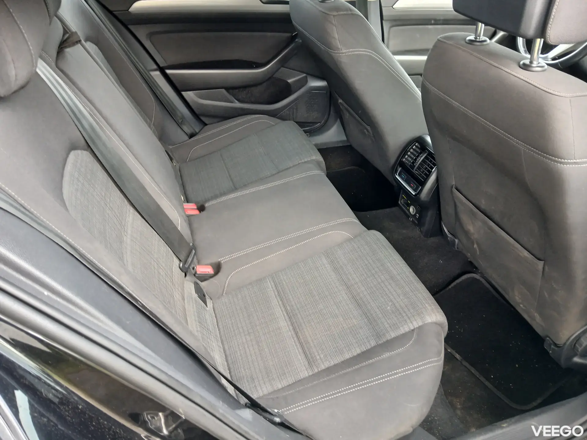Volkswagen Passat Comfortline 1.6 88kW